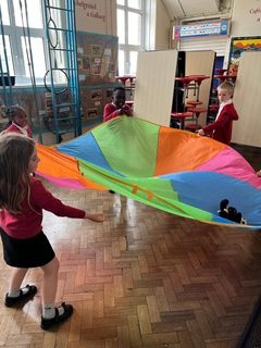 parachute hall crwys